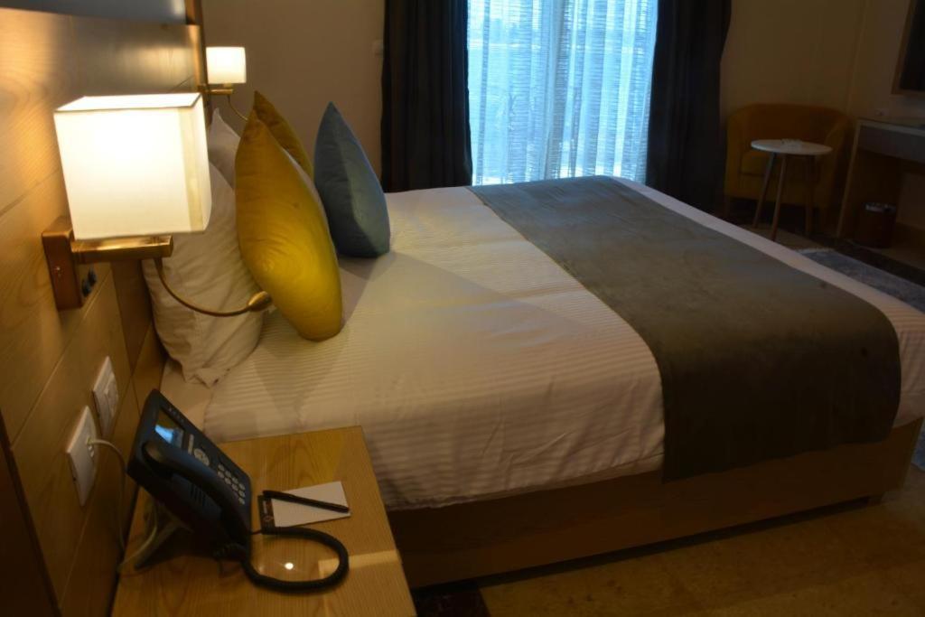 Golden Jewel Ismailia Resort Bagian luar foto