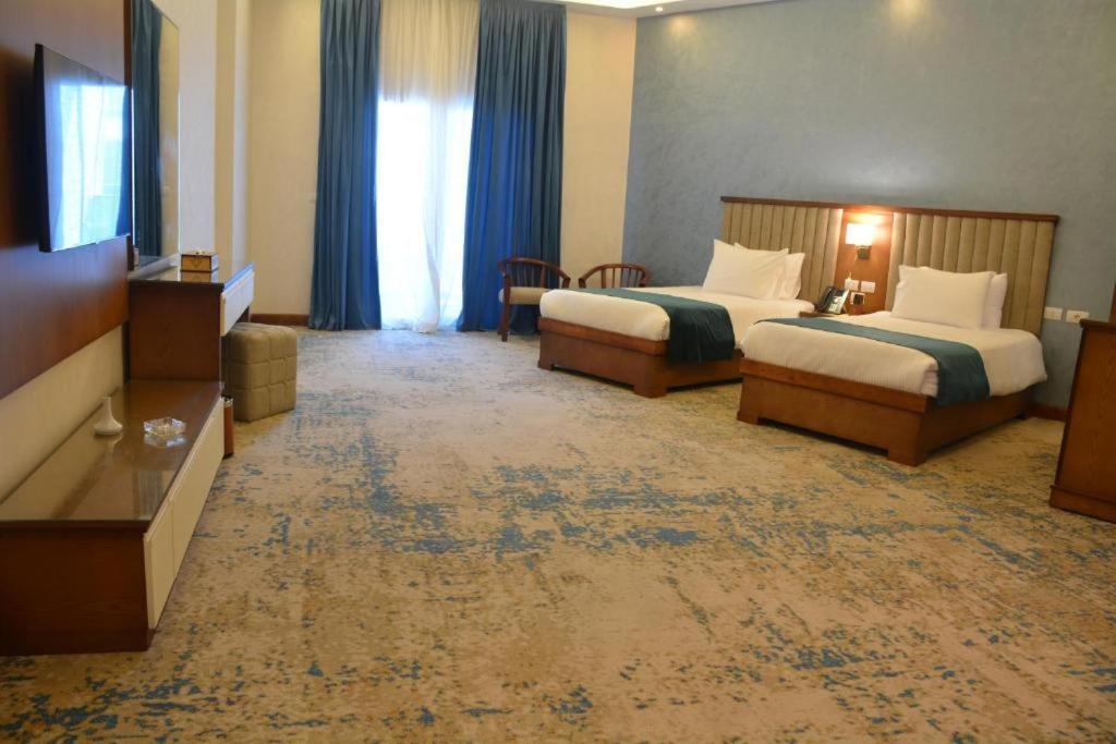 Golden Jewel Ismailia Resort Bagian luar foto
